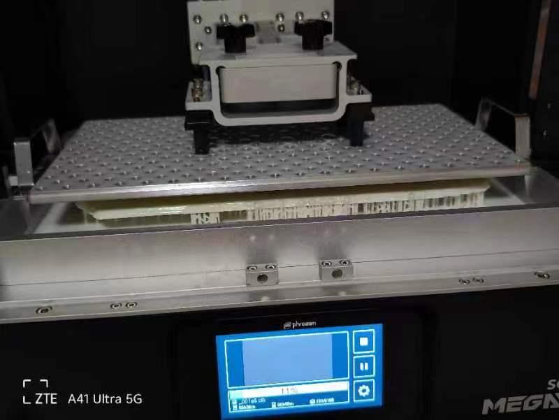 UVprint:My support bottom plate and molding table disengage how to solve the answer already below - Antinsky3d